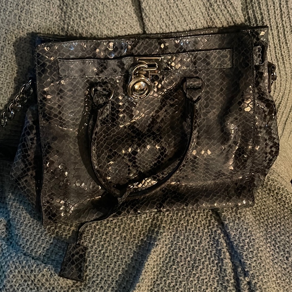 Michael kor purse